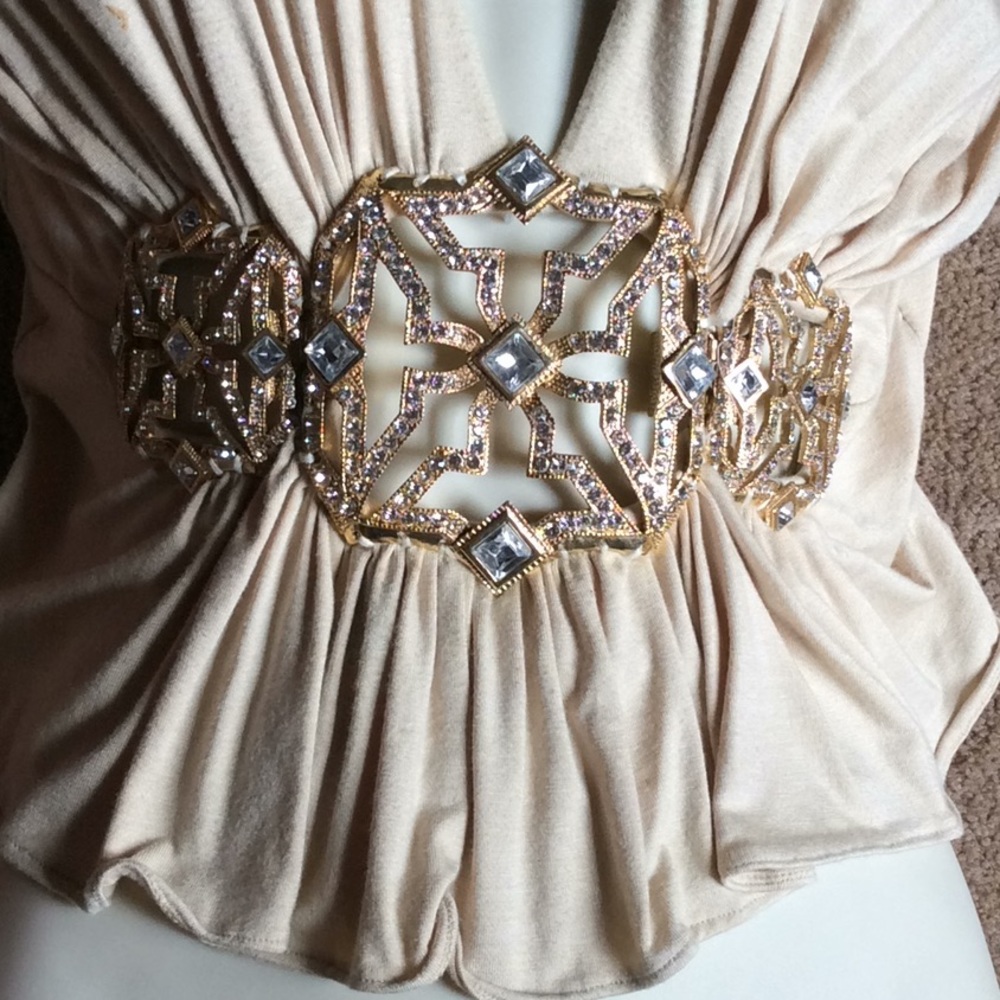 ππ Jagger Embellished Rhinestone Crystal Top - Picture 2 of 8